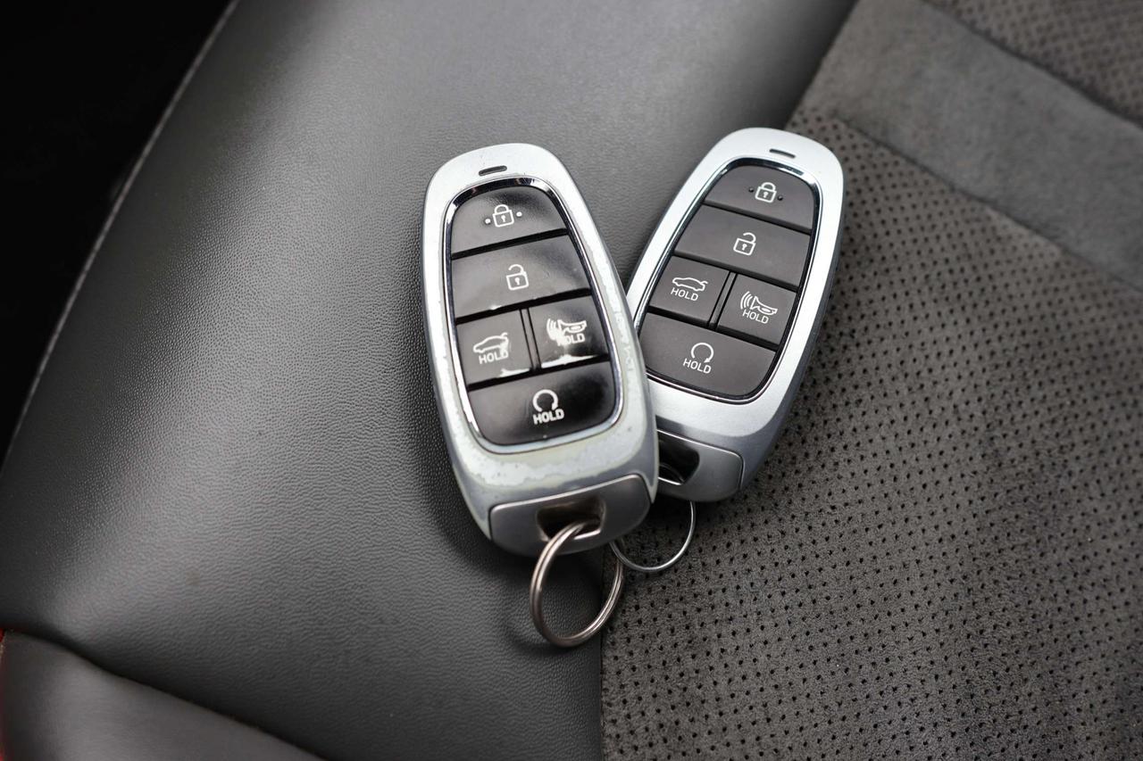 2021 Hyundai Sonata 1.6T SPORT-R STARTER/ADAPT CRUISE/BCAM/FCW/LKA/BLIS/LEATHER/H SEATS/KEYLESS/CARPLAY/PANOROOF Photo