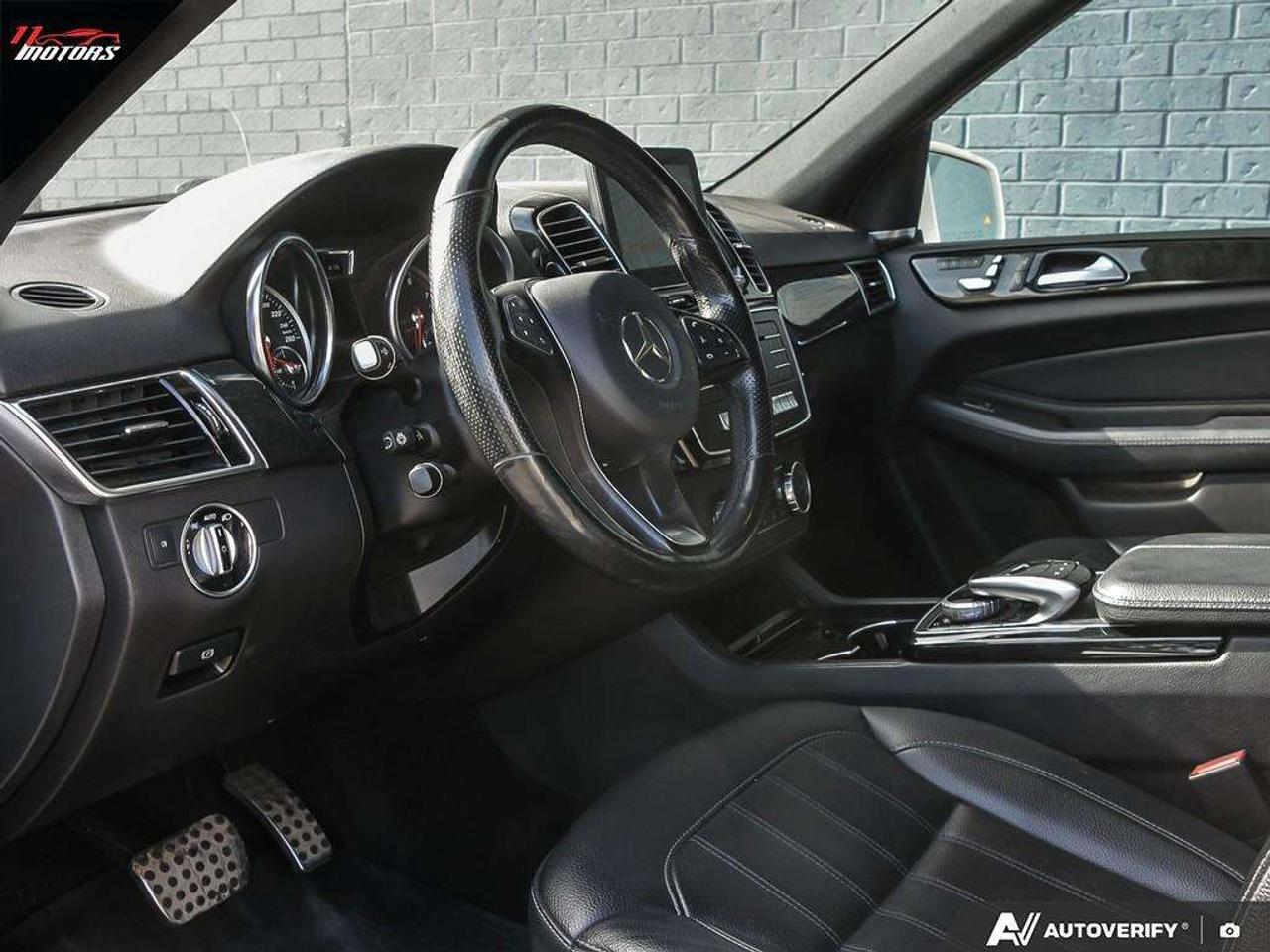 2017 Mercedes-Benz GLE 4MATIC 4dr GLE 400    AMG PKG   LOADED   CERTIFIED Photo