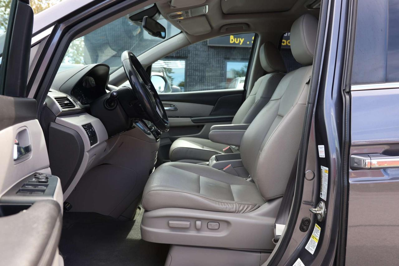 2016 Honda Odyssey EX-L-7PASS/BCAM/LDW/PARKING SNRS/LEATHER/H SEATS/KEYLESS/BLUETOOTH/SUNROOF Photo