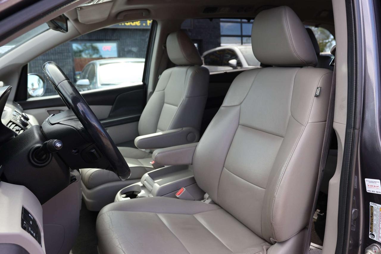 2016 Honda Odyssey EX-L-7PASS/BCAM/LDW/PARKING SNRS/LEATHER/H SEATS/KEYLESS/BLUETOOTH/SUNROOF Photo