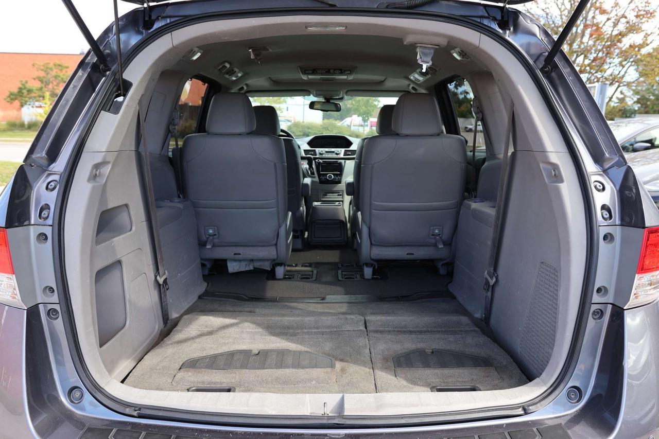 2016 Honda Odyssey EX-L-7PASS/BCAM/LDW/PARKING SNRS/LEATHER/H SEATS/KEYLESS/BLUETOOTH/SUNROOF Photo