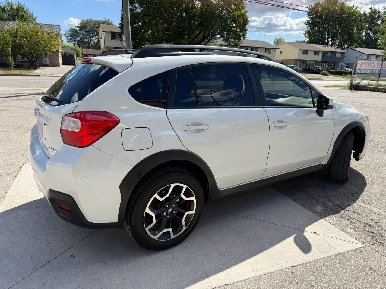 2017 Subaru Crosstrek 5dr CVT Sport Photo4