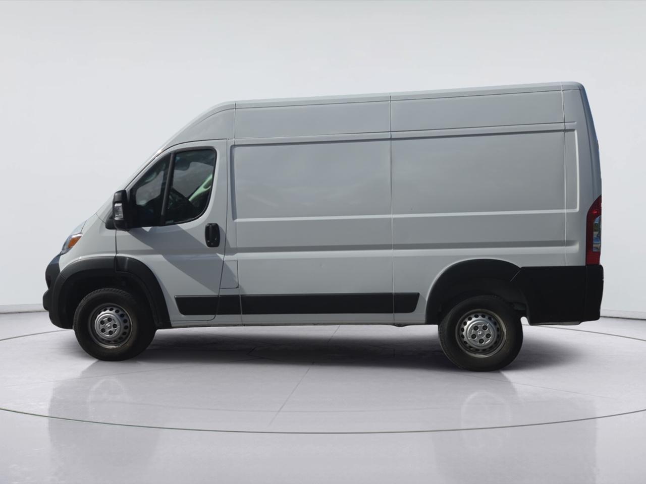 2025 RAM ProMaster 136" Wheelbase High Roof, Side Paneling, Floor Mat Photo