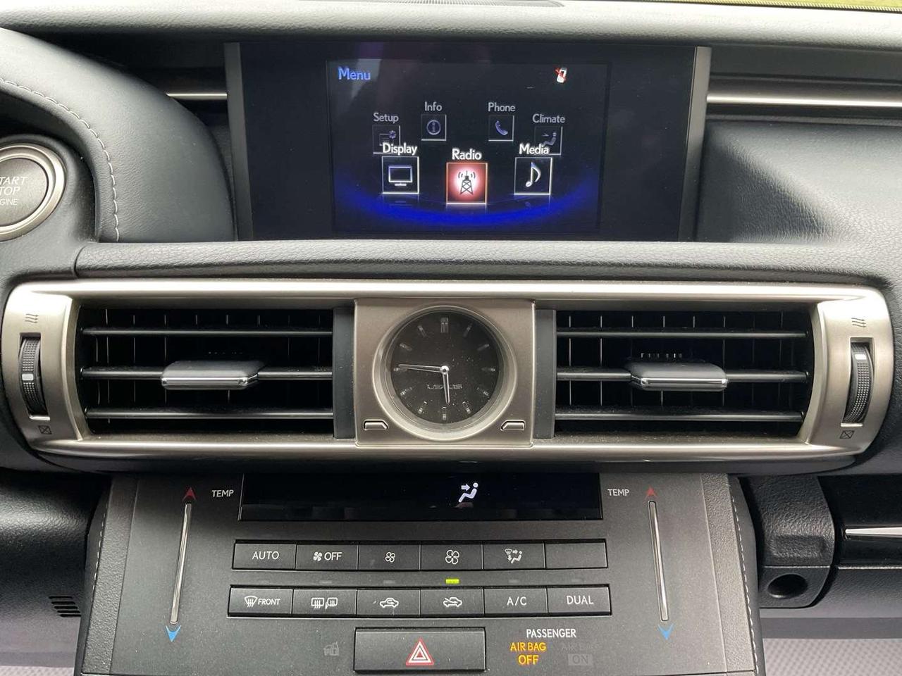 2016 Lexus IS 300 AWD - LEATHER! BACK-UP CAM! COOLED SEATS! SUNROOF! Photo