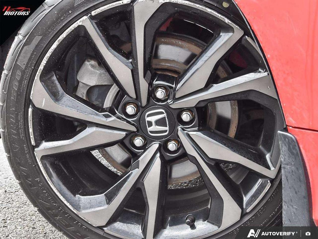 2019 Honda Civic Manual   LOADED!   NO ACCIDENTS Photo