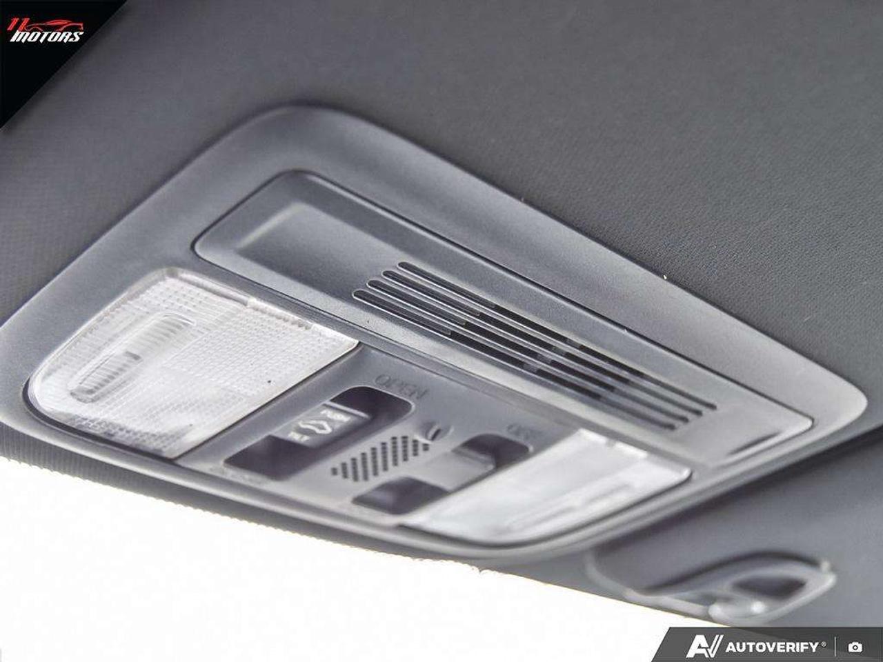 2019 Honda Civic Manual   LOADED!   NO ACCIDENTS Photo
