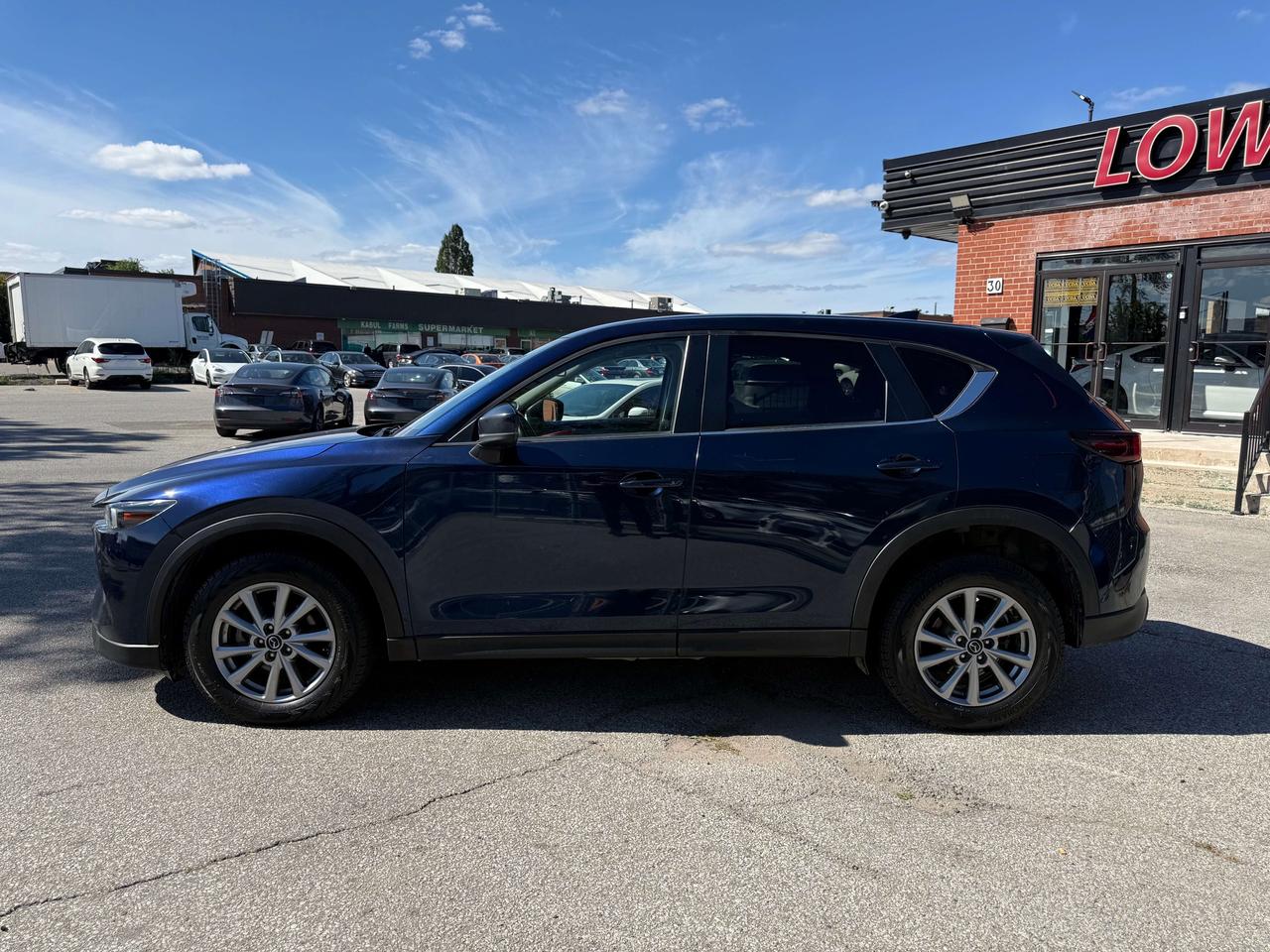 2022 Mazda CX-5 GS l AWD l 2.5L l 4Cyl l Auto l Upgd Pkg l Carplay Photo
