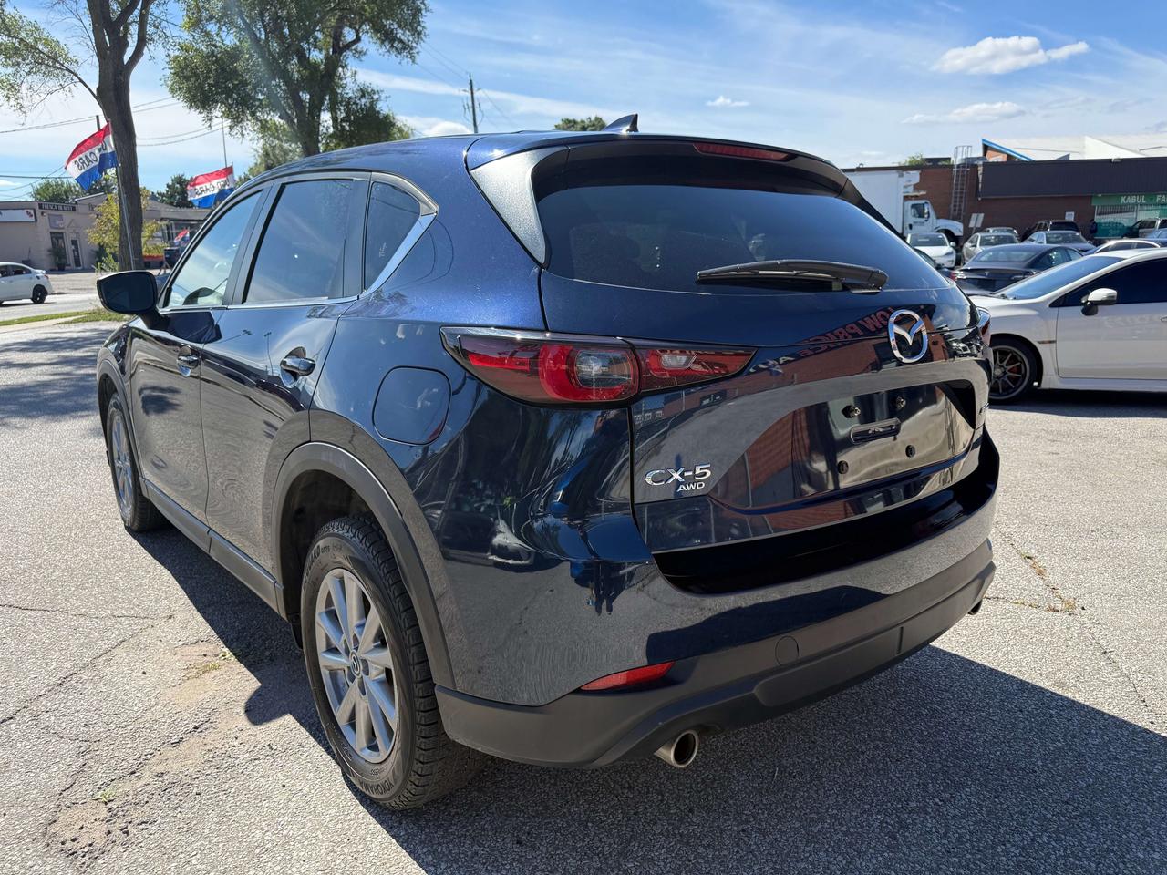 2022 Mazda CX-5 GS l AWD l 2.5L l 4Cyl l Auto l Upgd Pkg l Carplay Photo