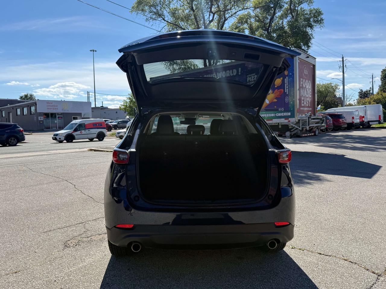 2022 Mazda CX-5 GS l AWD l 2.5L l 4Cyl l Auto l Upgd Pkg l Carplay Photo