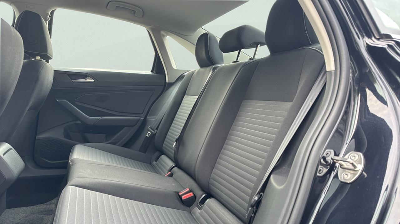 2025 Volkswagen Jetta Trendline Photo
