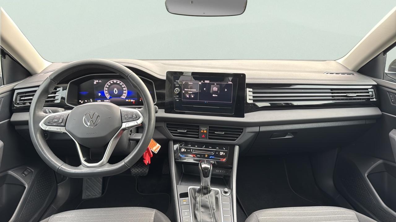 2025 Volkswagen Jetta Trendline Photo