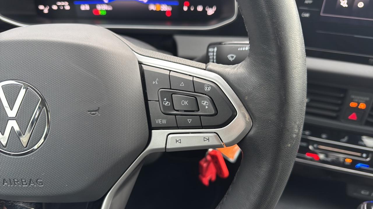 2025 Volkswagen Jetta Trendline Photo