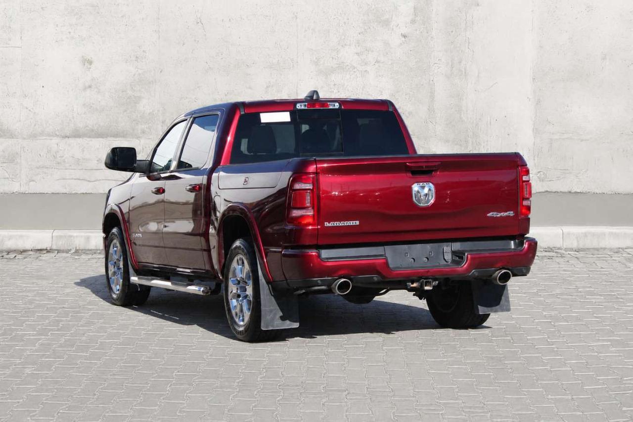 2022 RAM 1500 Laramie Crew Cab 4x4  Gps SiriusXM SideSteps Parki Photo