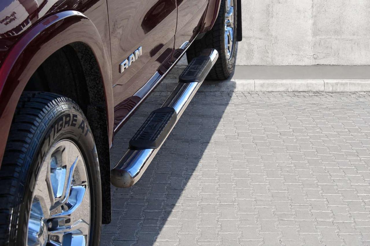 2022 RAM 1500 Laramie Crew Cab 4x4  Gps SiriusXM SideSteps Parki Photo