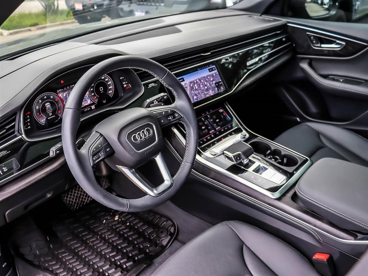 2025 Audi Q8 Technik 55 TFSI quattro Photo