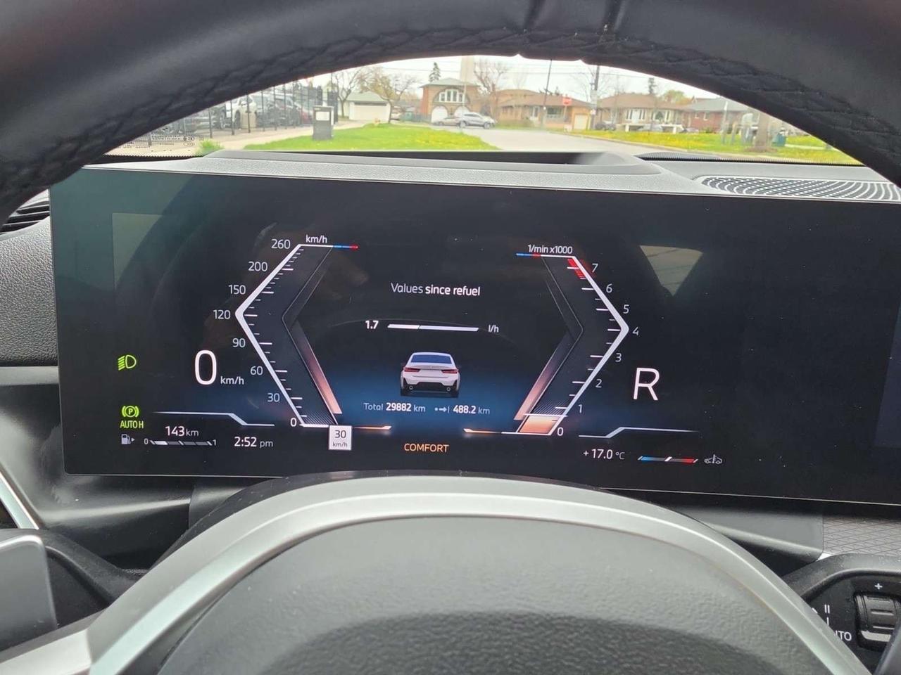 2025 BMW 3 Series 330i xDrive M-SPORT * HUD / DRIVER ASSIST / CARPLAY / CAMERA / ROOF Photo
