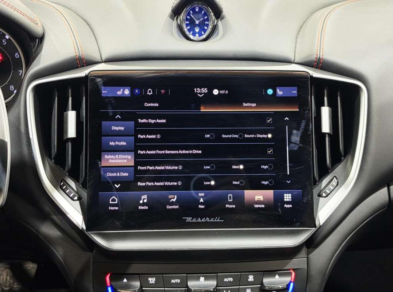2022 Maserati Ghibli Modena Q4 AWD NERISSIMO CARBON PKG NO ACCIDENT BLACK LEATHER WITH RED STITCHING Photo