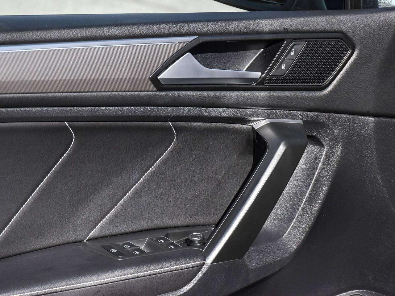 2024 Volkswagen Tiguan Comfortline R-Line Black Edition 4dr All-Wheel Drive 4MOTION Photo
