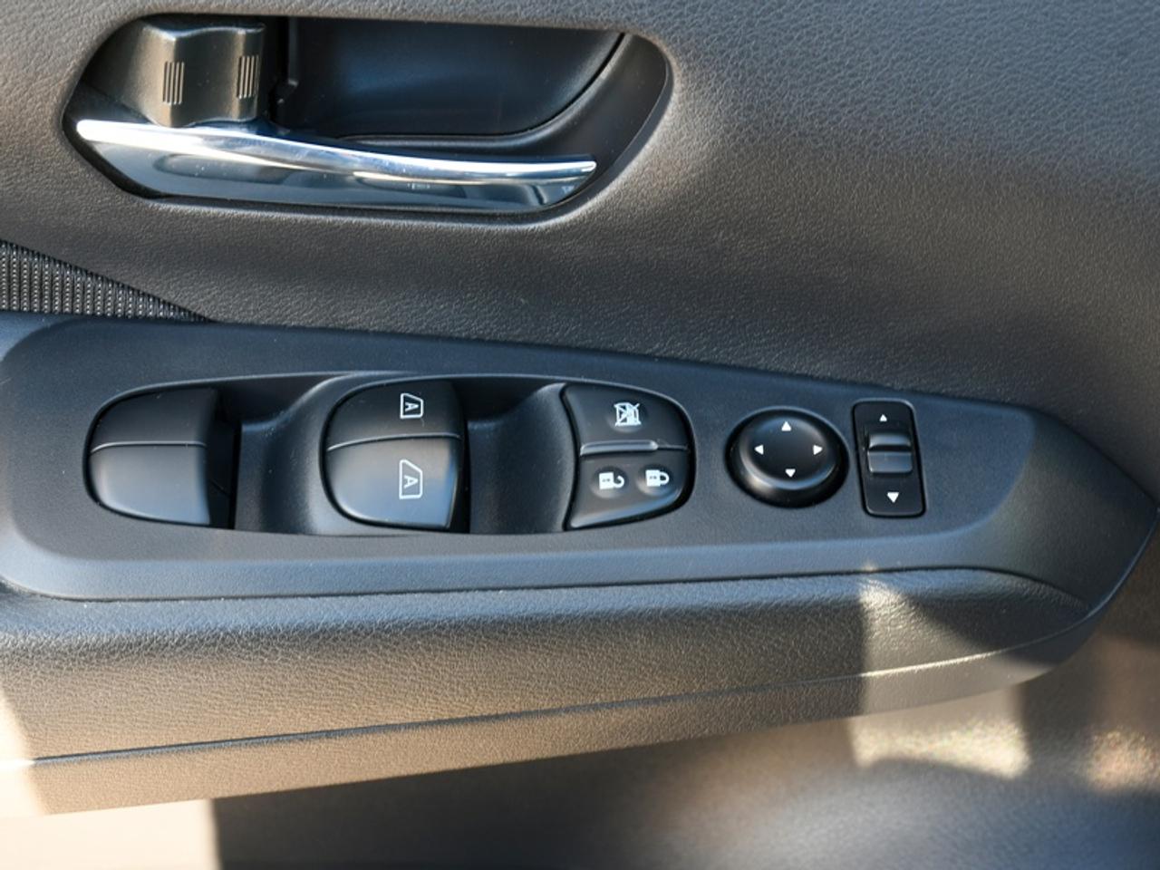 2024 Nissan Kicks SV   Adaptive Cruise   Remote Start   CarPlay   An Photo