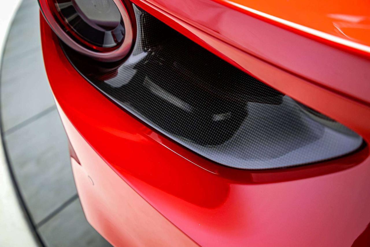2019 Ferrari 488 GTB V8 CARBONEXT CERAMICBRAKES BEIGEINT NOACCIDENT Photo