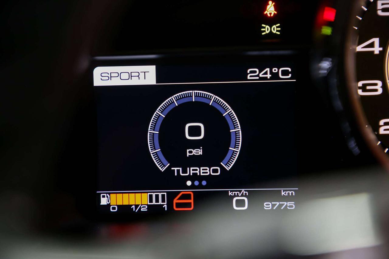 2019 Ferrari 488 GTB V8 CARBONEXT CERAMICBRAKES BEIGEINT NOACCIDENT Photo