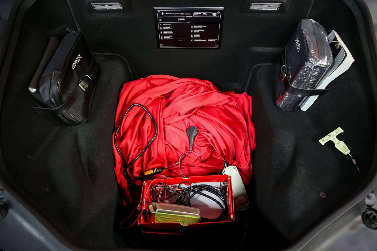 2019 Ferrari 488 GTB V8 CARBONEXT CERAMICBRAKES BEIGEINT NOACCIDENT Photo