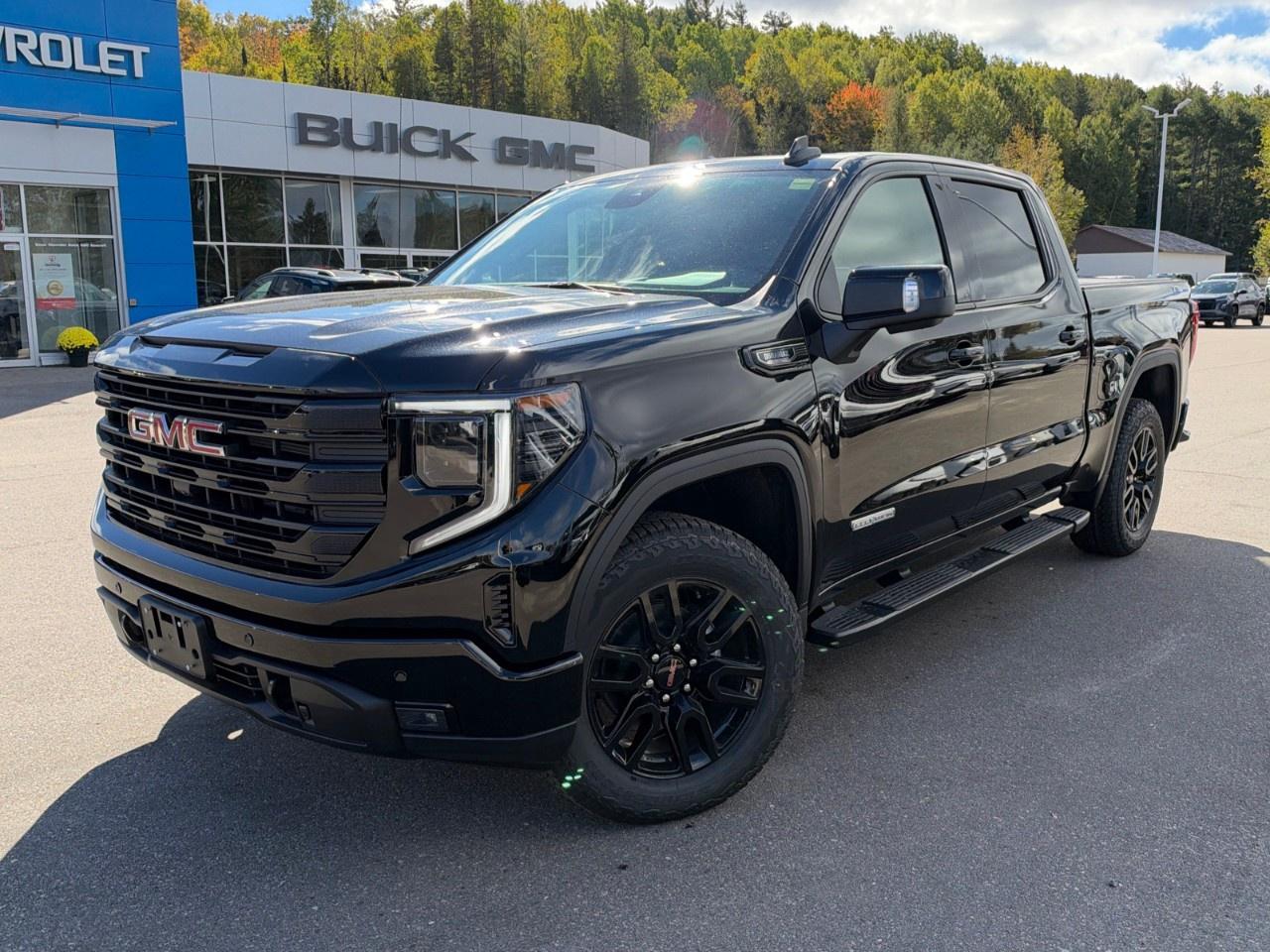 2026 GMC Sierra 1500 Crew Cab Short Box 4-Wheel Drive Elevation Photo0