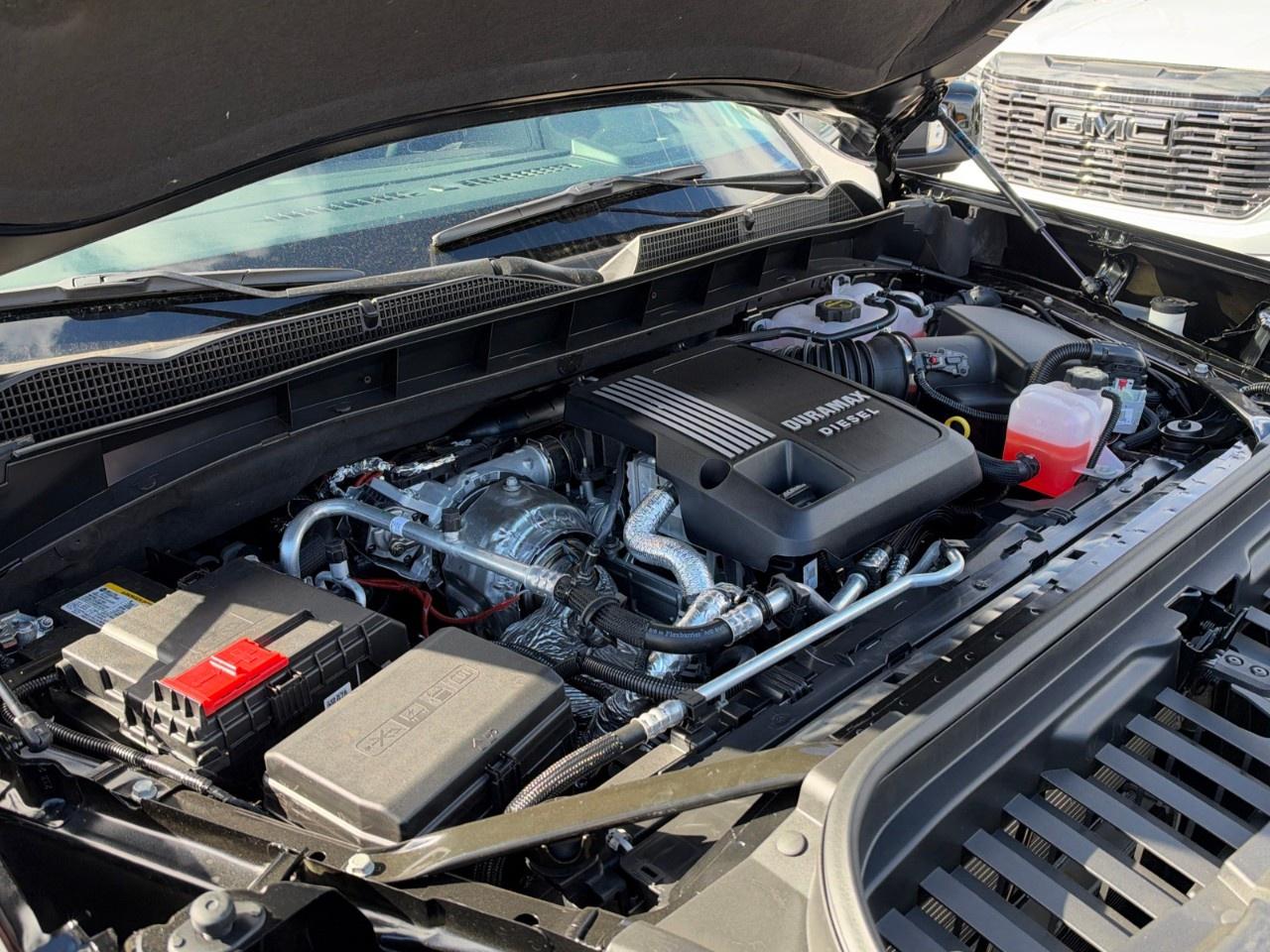 2026 GMC Sierra 1500 Crew Cab Short Box 4-Wheel Drive Elevation Photo