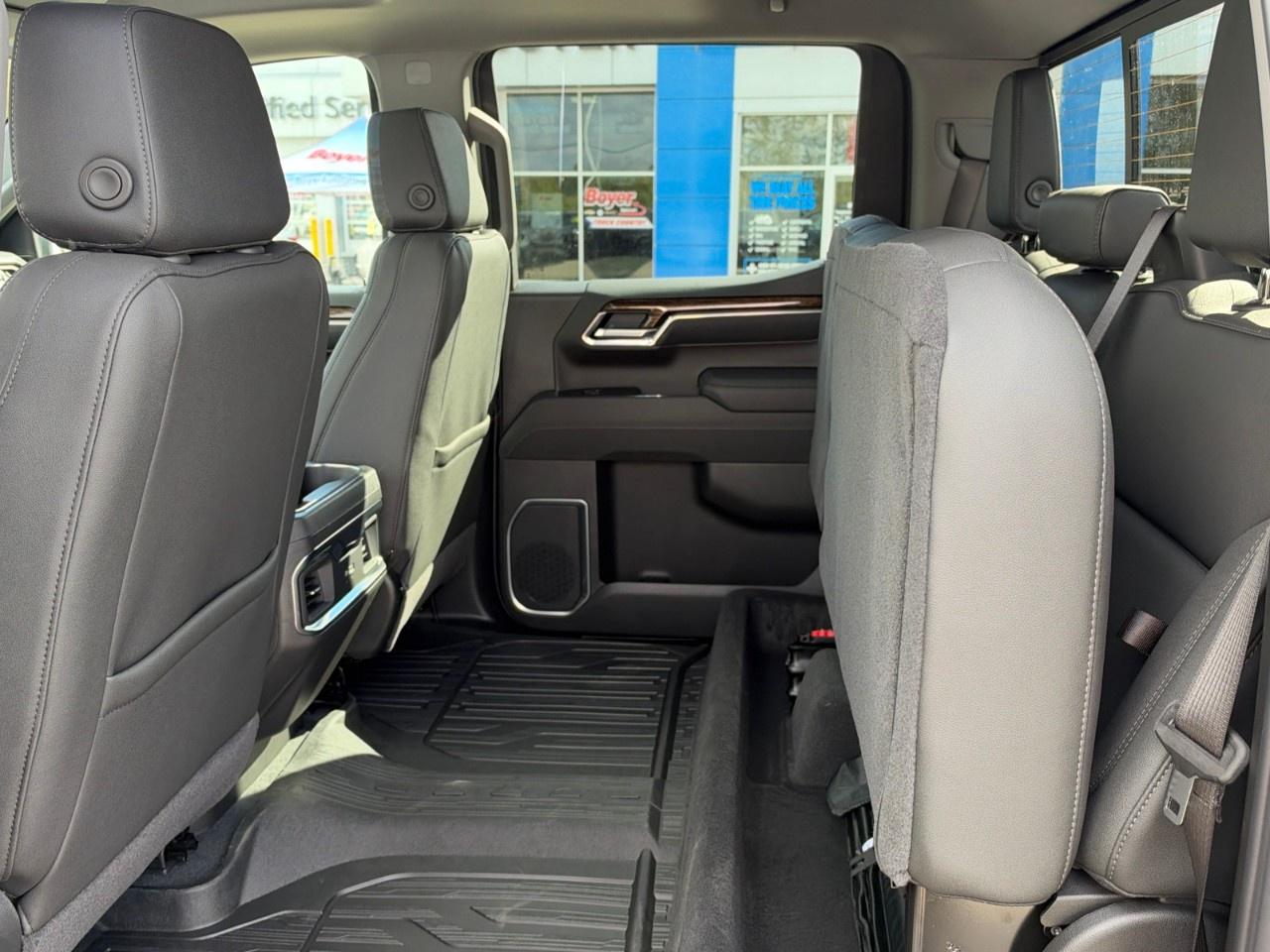 2026 GMC Sierra 1500 Crew Cab Short Box 4-Wheel Drive Elevation Photo