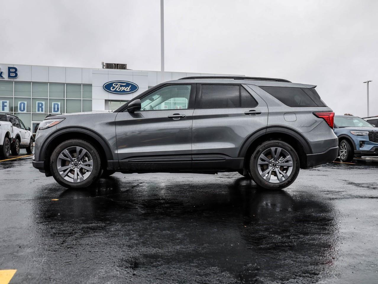 2026 Ford Explorer Active 4dr 4x4 Photo