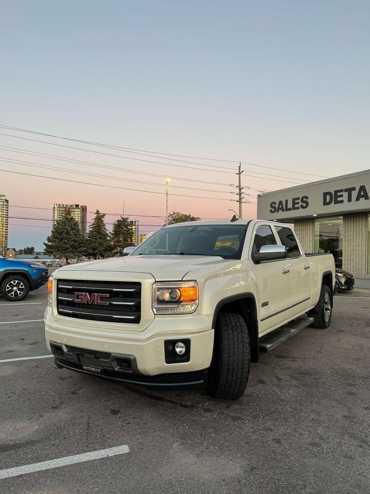 2015 GMC Sierra 1500 4WD Crew Cab 143.5 SLT Photo3