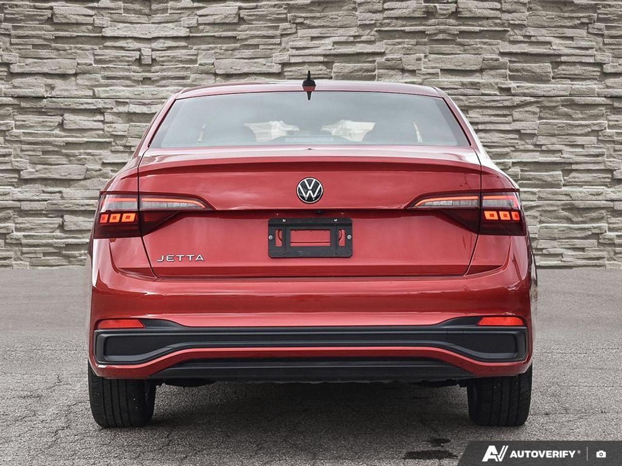 2023 Volkswagen Jetta Comfortline (A8) 4dr Sedan Photo