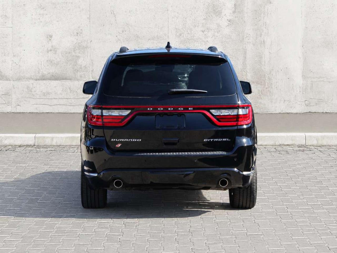 2022 Dodge Durango Citadel  Gps SiriusXM Sunroof ReverseCamera Parkin Photo