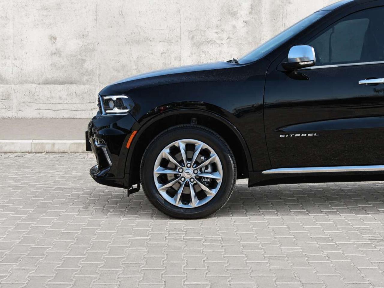 2022 Dodge Durango Citadel  Gps SiriusXM Sunroof ReverseCamera Parkin Photo