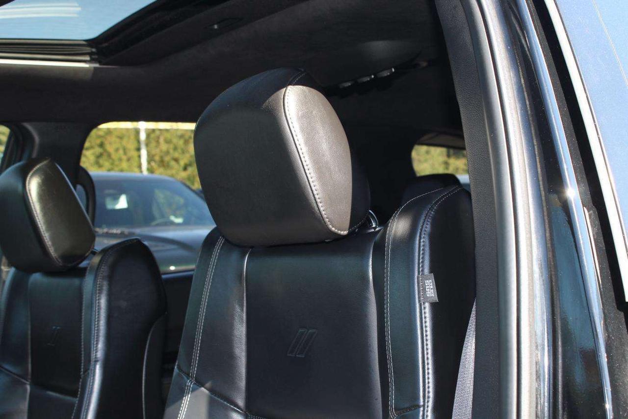 2022 Dodge Durango Citadel  Gps SiriusXM Sunroof ReverseCamera Parkin Photo