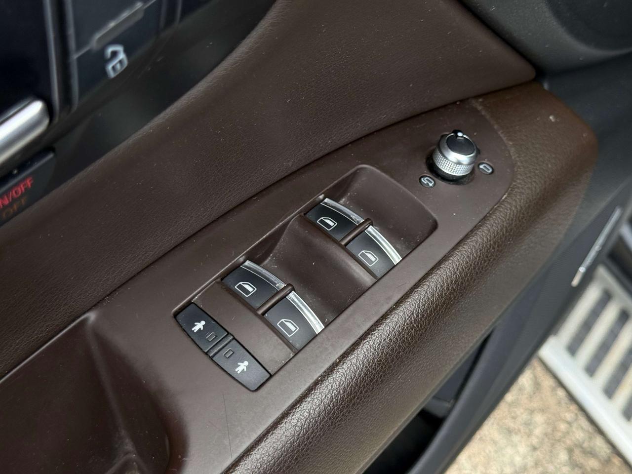 2012 Audi Q7 TDI Diesel l 3.0T l Premium Plus l Quattro l Navi Photo