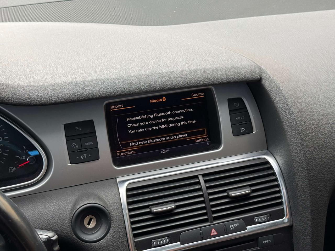 2012 Audi Q7 TDI Diesel l 3.0T l Premium Plus l Quattro l Navi Photo