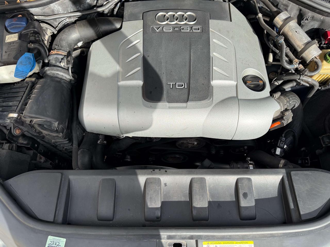 2012 Audi Q7 TDI Diesel l 3.0T l Premium Plus l Quattro l Navi Photo