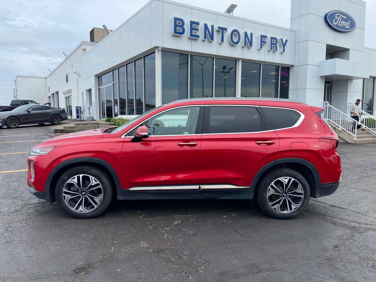 2020 Hyundai Santa Fe ULTIMATE AWD 2.0L LEATHER PANO ROOF ADPTV CRUISE Photo5