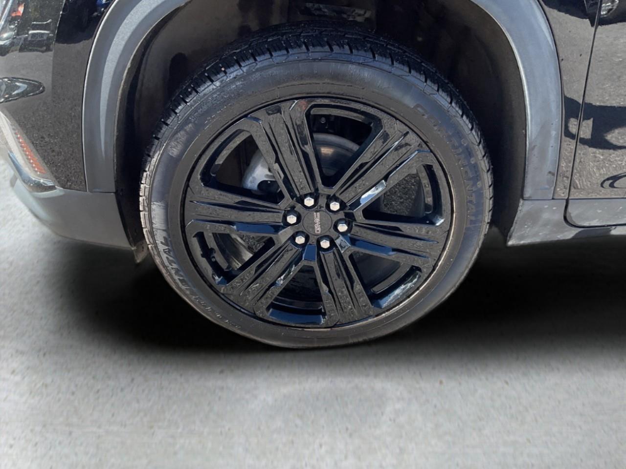 2025 GMC Acadia Elevation 4dr All-Wheel Drive Photo