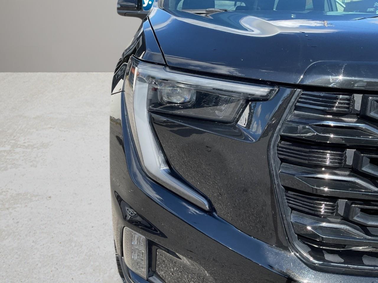 2025 GMC Acadia Elevation 4dr All-Wheel Drive Photo