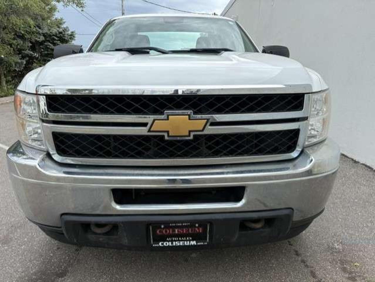 2013 Chevrolet Silverado 2500 4X4-LONG BOX-1 OWNER-CERTIFIED-NEW BRAKES Photo