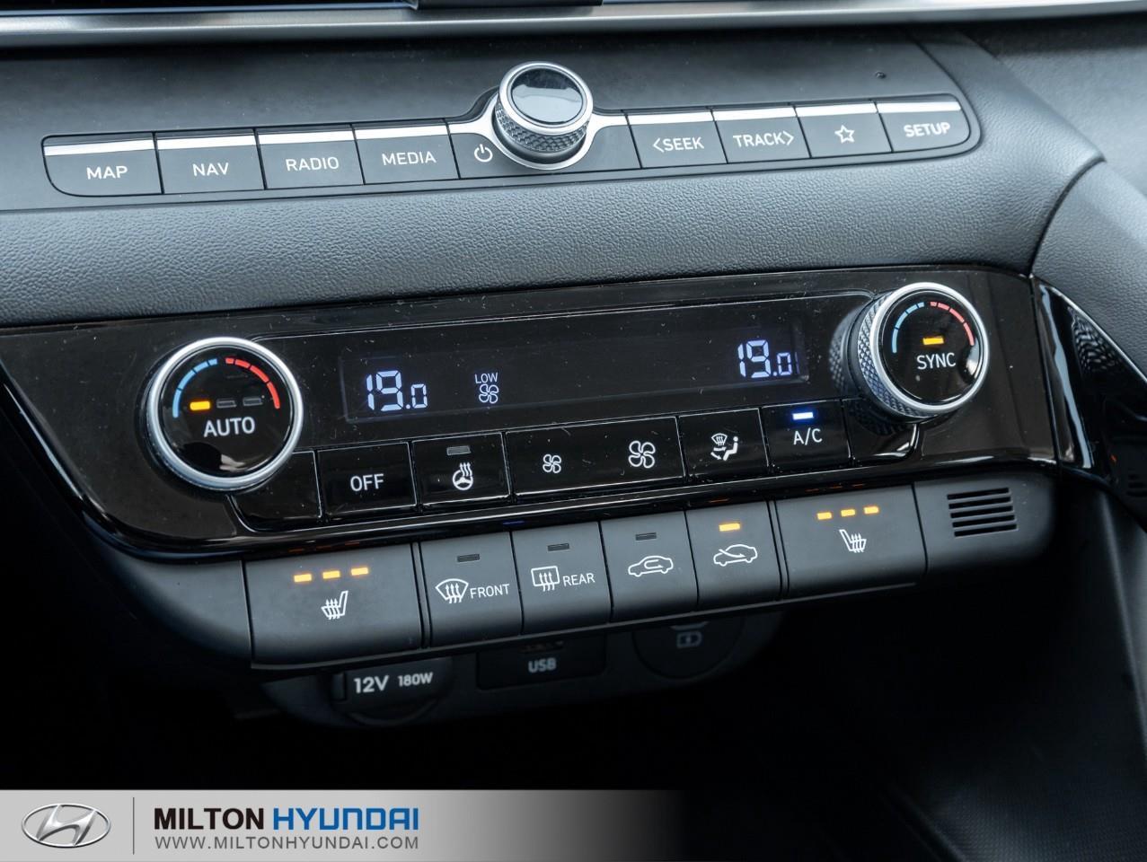 2025 Hyundai Elantra HEV Luxury 4dr Sedan Photo