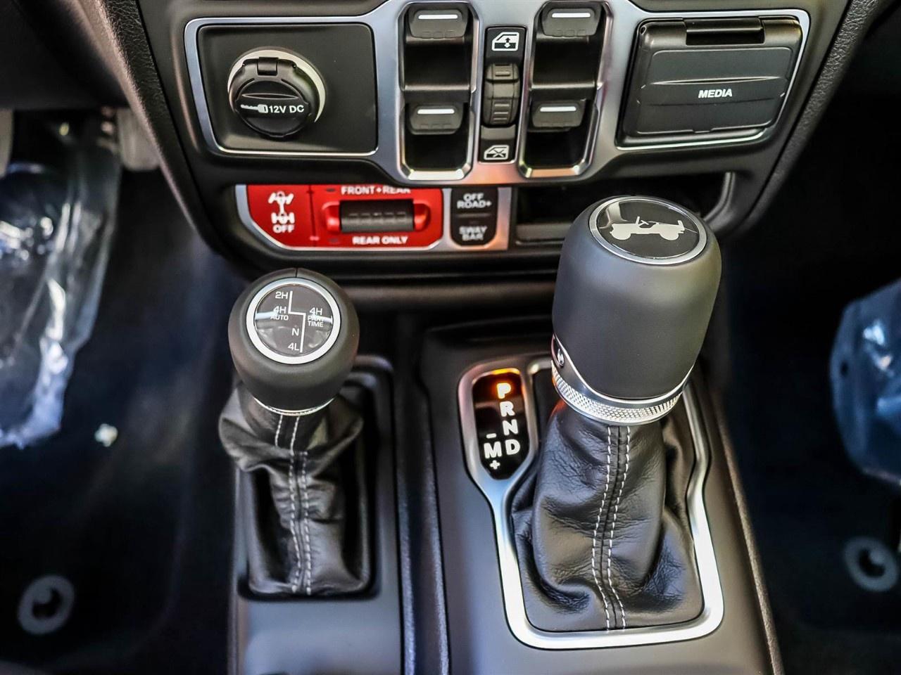 2027 Jeep Wrangler Rubicon X 4 Door 4x4 Photo