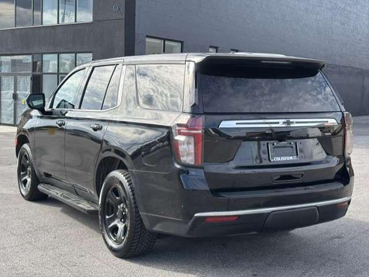 2021 Chevrolet Tahoe 4X4 8 PASSENGER-CAMERA-1 OWNER-CERTIFIED! Photo