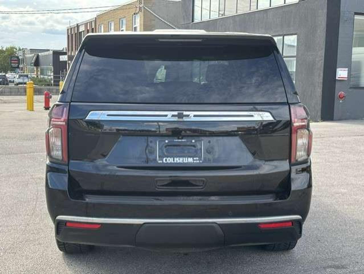 2021 Chevrolet Tahoe 4X4 8 PASSENGER-CAMERA-1 OWNER-CERTIFIED! Photo3