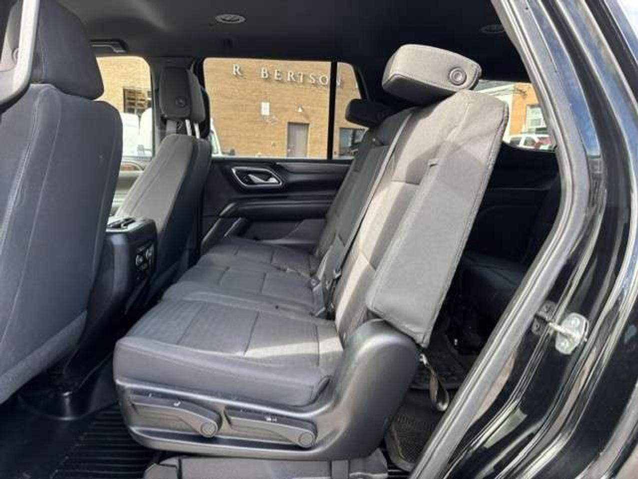 2021 Chevrolet Tahoe 4X4 8 PASSENGER-CAMERA-1 OWNER-CERTIFIED! Photo