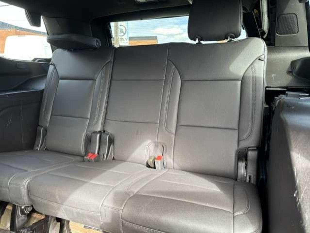 2021 Chevrolet Tahoe 4X4 8 PASSENGER-CAMERA-1 OWNER-CERTIFIED! Photo