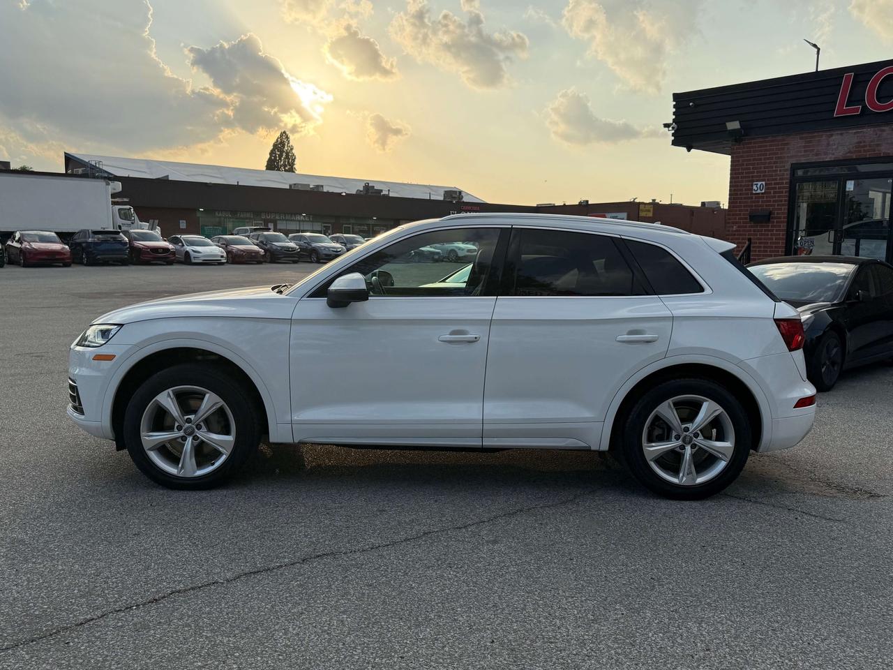 2018 Audi Q5 Progressiv l AWD l 2.0T l Panoramic Roof l Quattro Photo