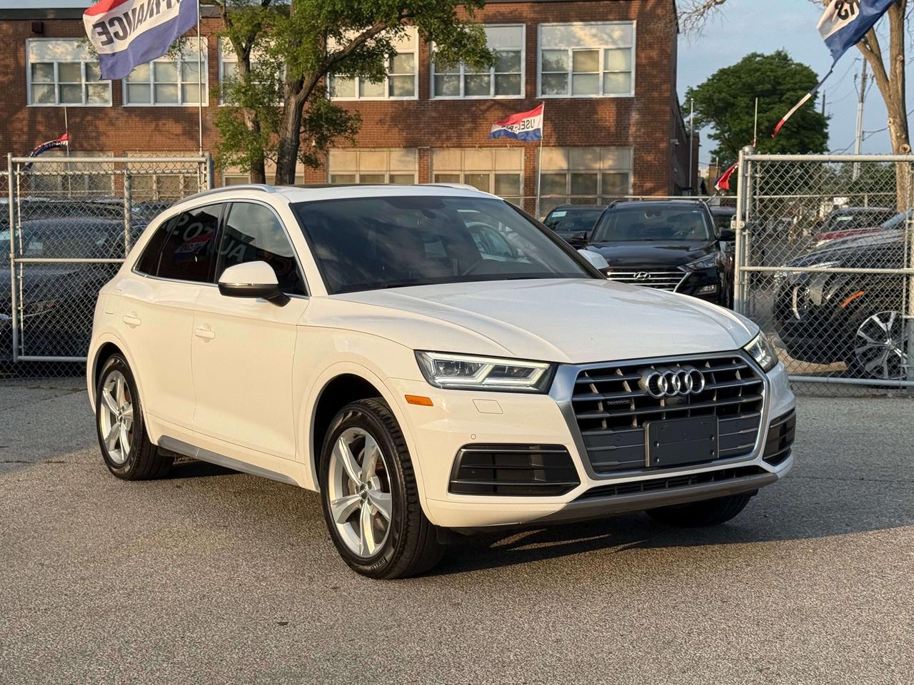 2018 Audi Q5 Progressiv l AWD l 2.0T l Panoramic Roof l Quattro Photo
